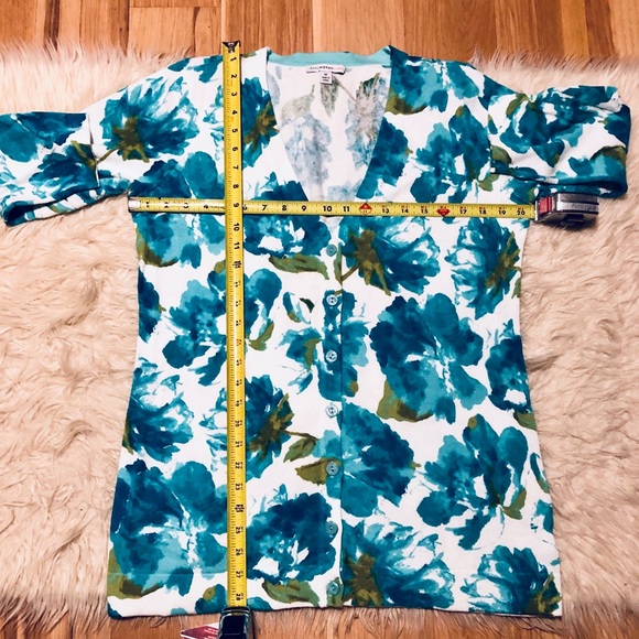 Isaac Mizrahi Peony Floral Boyfriend Cardigan - Picture 4 of 7